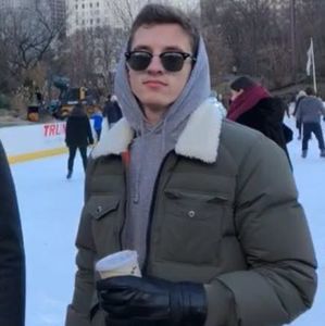 Meet your Posher, Conor